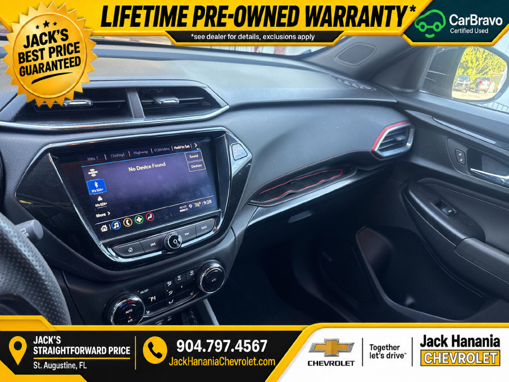 Used 2023 Chevrolet TrailBlazer RS w/ Sun and Liftgate Package FWD image 15