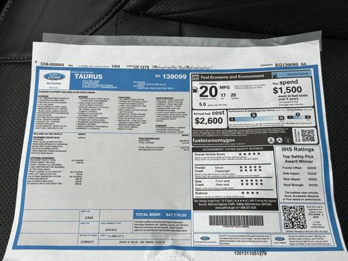 Used 2014 Ford Taurus SHO w/ Equipment Group 401A image 31