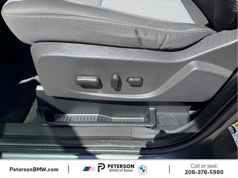 Used 2017 Ford Escape SE AWD/4WD image 21