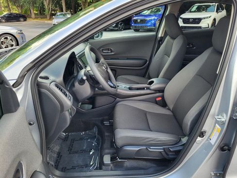 Certified 2022 Honda HR-V EX image 10