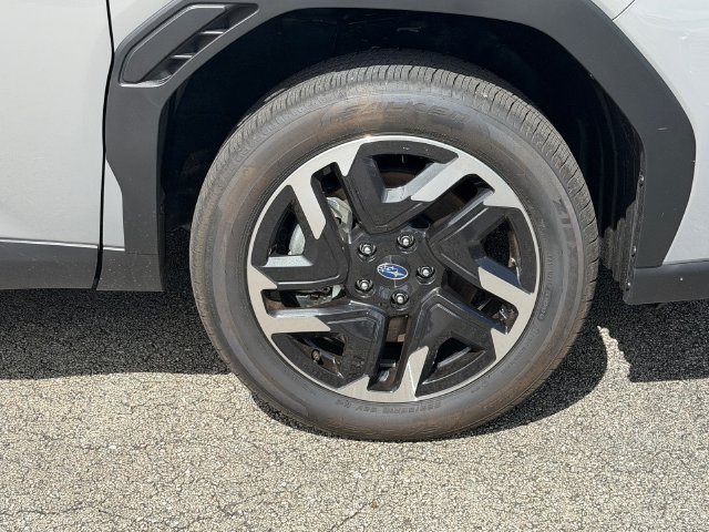 New 2026 Subaru Forester Touring AWD/4WD image 9