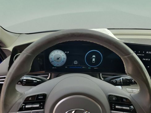 Used 2023 Hyundai Elantra SEL w/ Convenience Package FWD image 19