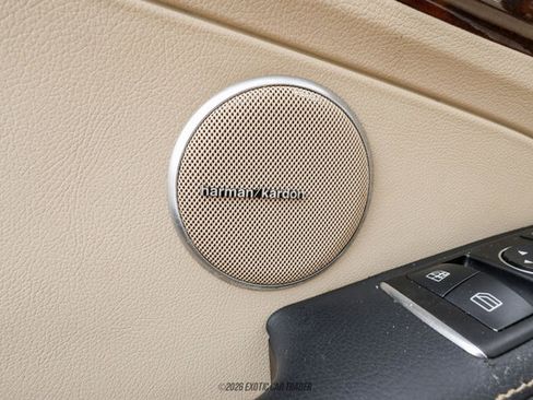 Used 2015 Mercedes-Benz SLK 250 image 34