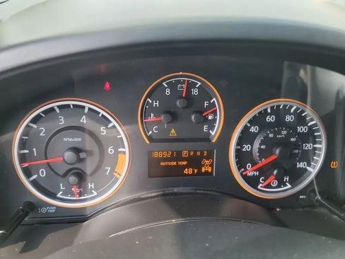 Used 2012 Nissan Titan SV w/ SV Premium Utility Pkg AWD/4WD image 15