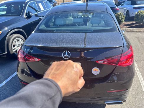 Used 2024 Mercedes-Benz C 300 Sedan image 4