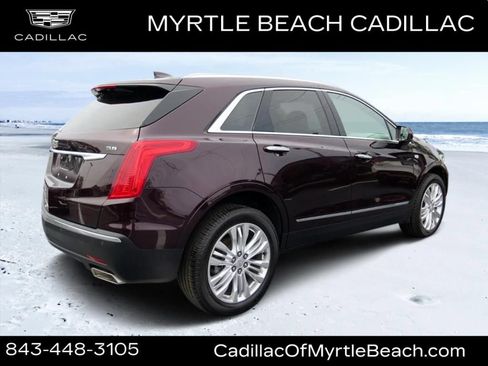 Used 2018 Cadillac XT5 Premium Luxury FWD image 3