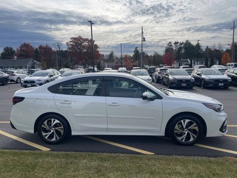 Used 2025 Subaru Legacy Premium image 4