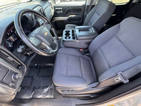 Used 2019 Chevrolet Silverado 2500 LT w/ LT Convenience Package RWD image 17
