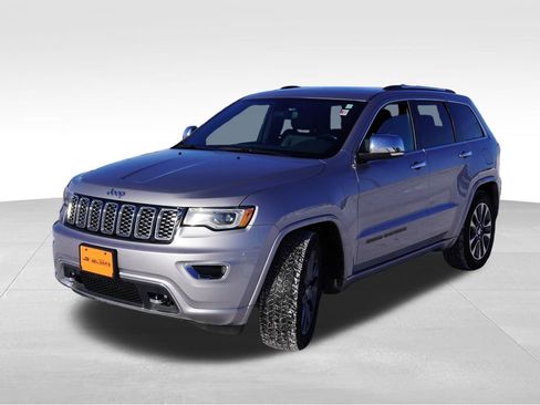 Used 2018 Jeep Grand Cherokee Overland image 11