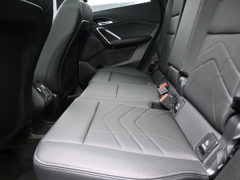 Certified 2025 BMW X1 xDrive28i image 16