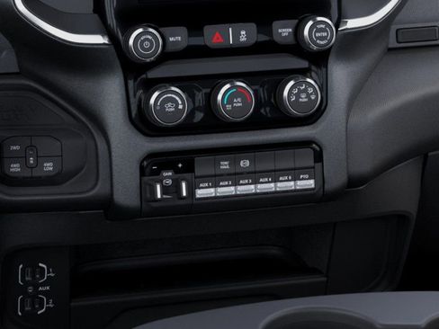 New 2025 RAM 3500 Big Horn AWD/4WD image 24
