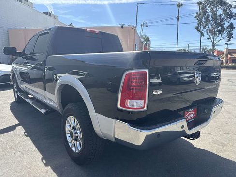 Used 2014 RAM 2500 Laramie w/ Convenience Group image 4