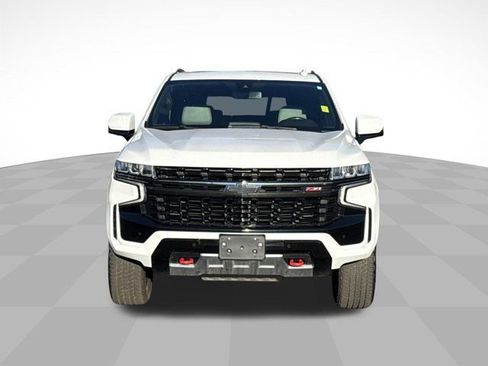 Used 2021 Chevrolet Tahoe Z71 w/ Z71 Signature Package AWD/4WD image 2