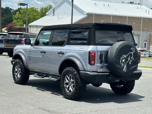 Used 2024 Ford Bronco Badlands AWD/4WD image 7