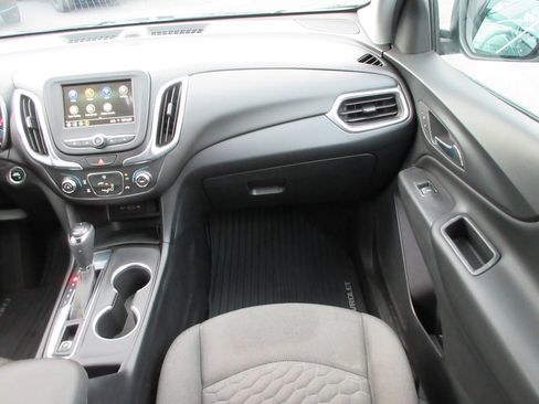 Certified 2019 Chevrolet Equinox LT FWD image 17