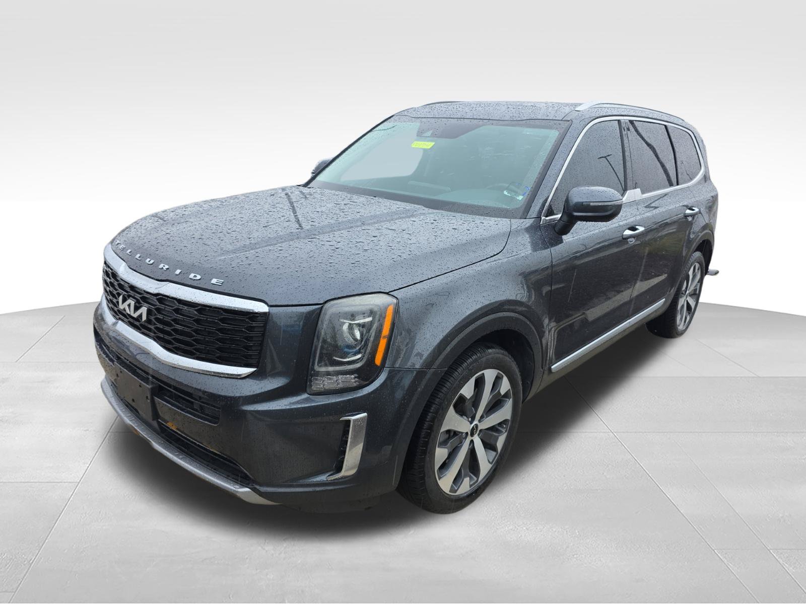 Used 2022 Kia Telluride S FWD image 1