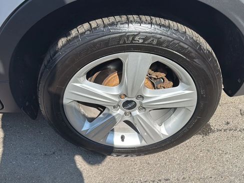 Used 2018 Lincoln MKC Premiere image 9