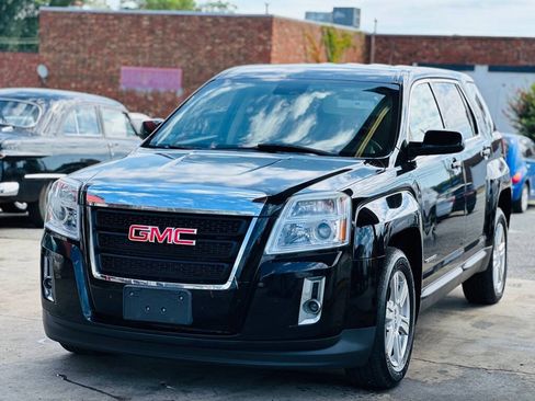 Used 2015 GMC Terrain SLE AWD/4WD image 2