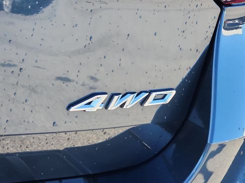 Used 2023 Ford Explorer XLT w/ Equipment Group 202A image 21