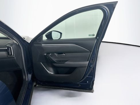 Used 2025 MAZDA CX-50 AWD 2.5 S w/ Premium Package image 32
