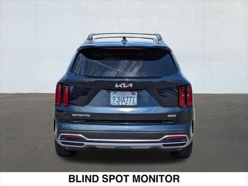 Used 2023 Kia Sorento SX Prestige AWD/4WD image 4