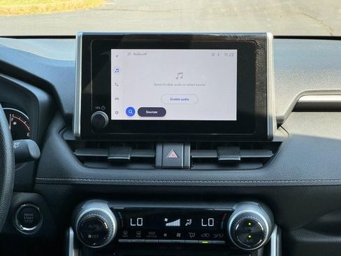 Certified 2025 Toyota RAV4 XLE AWD/4WD image 19