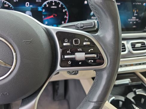 Used 2020 Mercedes-Benz GLE 450 GLE450 4MATIC image 27