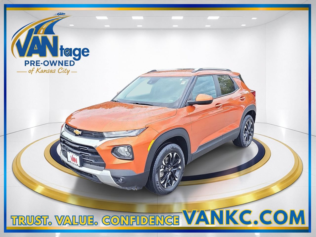 Used 2022 Chevrolet TrailBlazer LT w/ Convenience Package AWD/4WD image 1