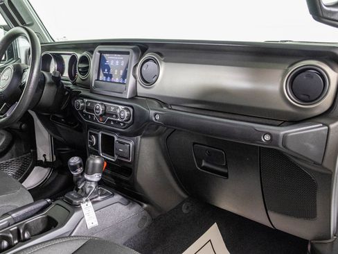 Used 2023 Jeep Gladiator Sport w/ Trailer Tow Package image 44