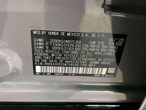 Used 2025 Acura ADX A-Spec image 17