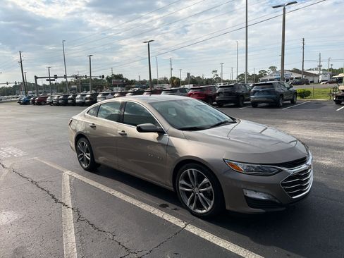 Used 2024 Chevrolet Malibu LT FWD image 7