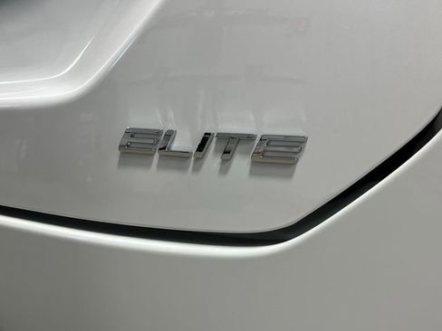 New 2026 Honda Pilot Elite image 6
