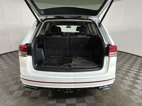 Used 2021 Volkswagen Atlas SE w/ Panoramic Sunroof Package AWD/4WD image 28