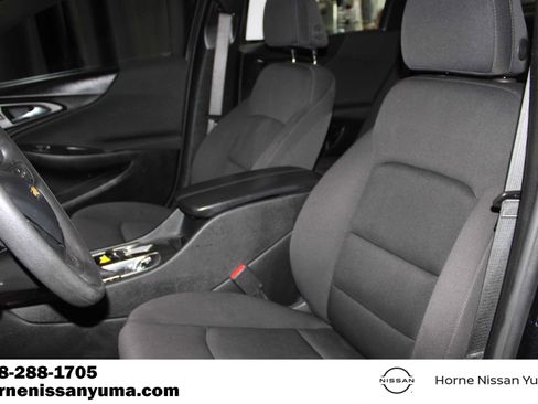 Used 2023 Chevrolet Malibu LT FWD image 4