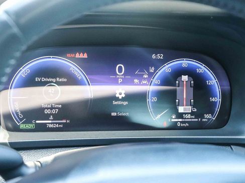 Certified 2023 Toyota Crown AWD/4WD image 29