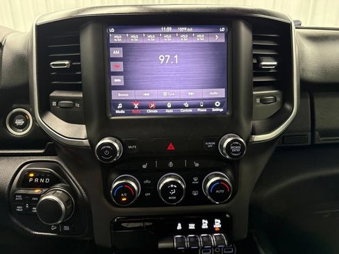 Used 2019 RAM 1500 Big Horn AWD/4WD image 25