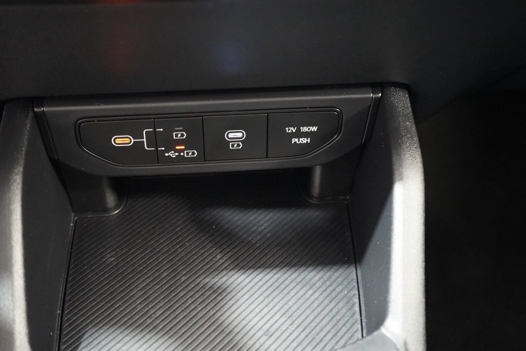 Used 2025 Kia K4 FWD image 25