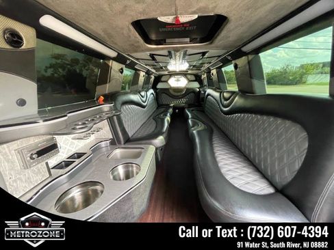 Used 2016 Cadillac Escalade 2WD image 19