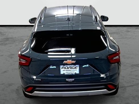 New 2026 Chevrolet Trax LT w/ Driver Confidence Package FWD image 3