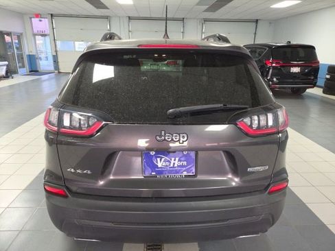 Used 2022 Jeep Cherokee Latitude Lux w/ Sun & Sound Group AWD/4WD image 4