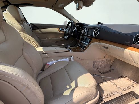 Used 2018 Mercedes-Benz SL 450 image 24