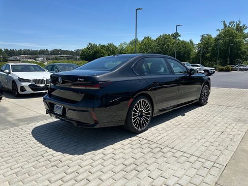 New 2026 BMW 740i RWD image 7