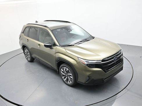 New 2025 Subaru Forester Touring image 18