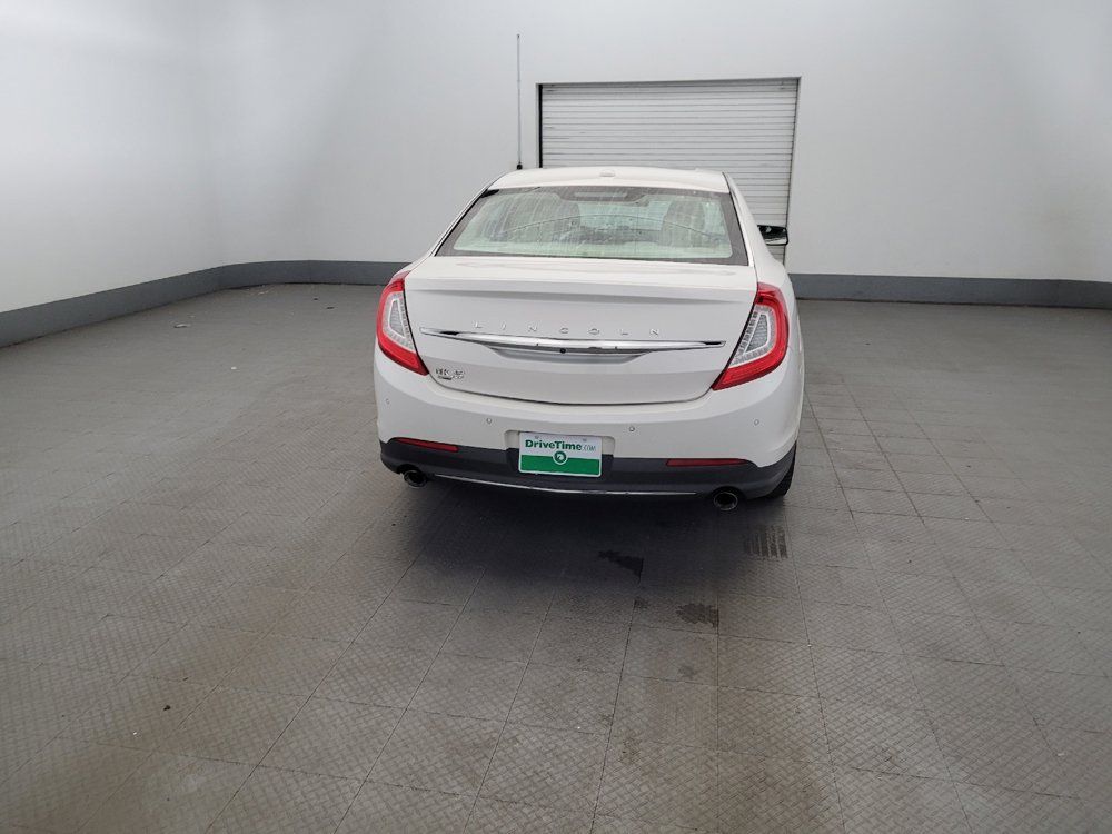 Used 2015 Lincoln MKS AWD w/ Equipment Group 201A image 7