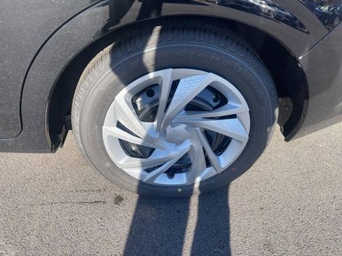 New 2025 Subaru Impreza 2.0i image 9