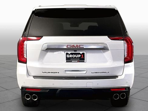 Certified 2022 GMC Yukon XL Denali AWD/4WD image 5
