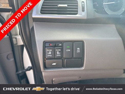 Used 2016 Honda Odyssey EX-L image 22