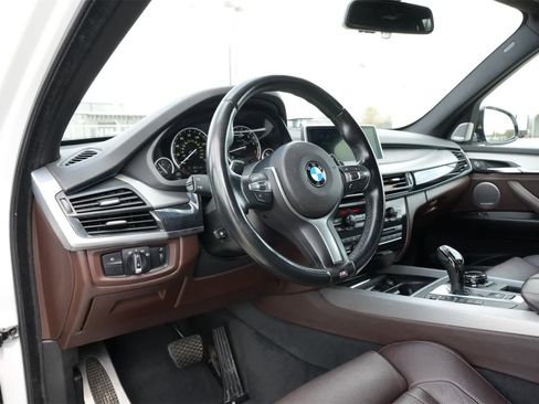 Used 2014 BMW X5 xDrive50i image 16