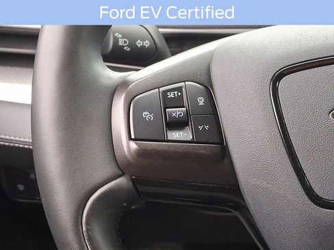 Certified 2021 Ford Mustang Mach-E Select w/ Comfort/Appearance Package image 23