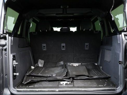 Used 2024 Ford Bronco Wildtrak image 27